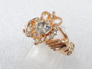 クリスタル　指輪(20号)